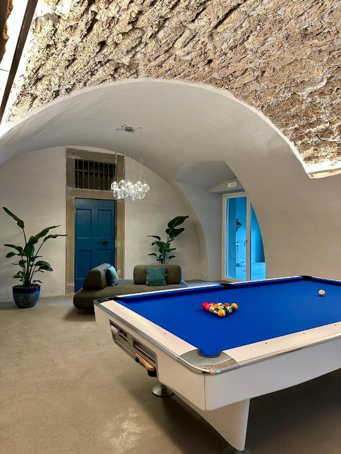 Vulcano Palace Castro  Buitenkant foto